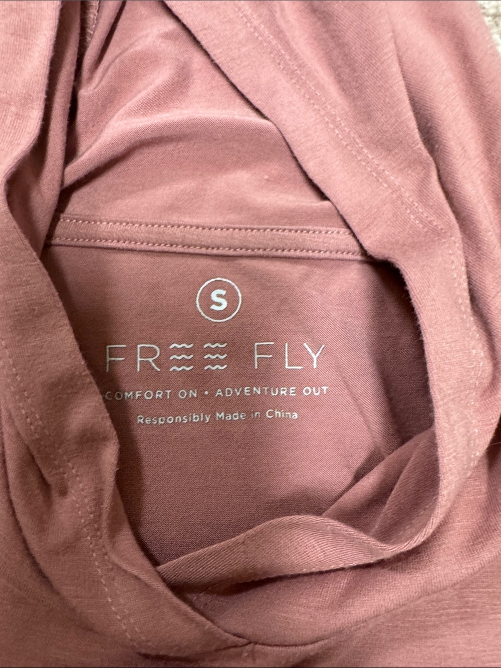 Freefly Rose-Fit Women's Lightweight Hooded Pullover in Dusty Rose - Picture 2 of 4